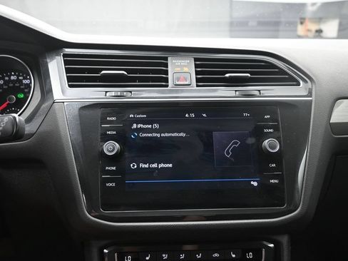 Used 2019 Volkswagen Tiguan SE w/ Panoramic Sunroof Package AWD/4WD image 11