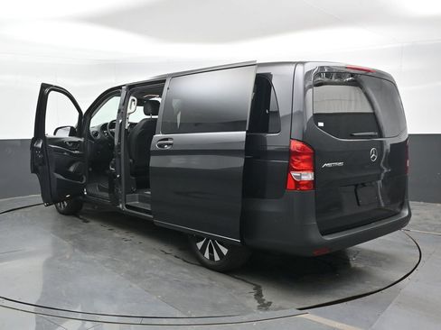 Used 2023 Mercedes-Benz Metris Passenger image 48