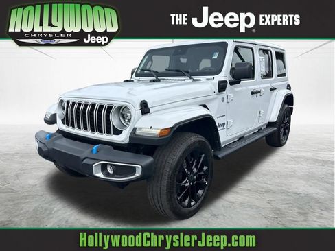 Used 2024 Jeep Wrangler Unlimited Sahara AWD/4WD image 1