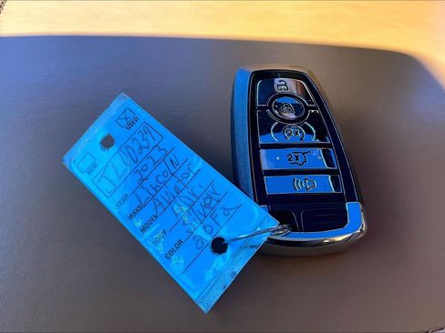 Used 2023 Lincoln Aviator Black Label Grand Touring image 10