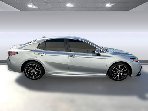 Certified 2023 Toyota Camry SE image 8