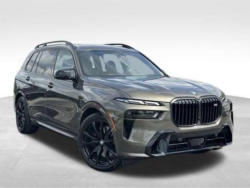 Used 2025 BMW X7 M60i AWD/4WD image 1