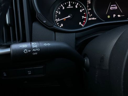 Used 2025 MAZDA CX-50 AWD 2.5 S w/ Premium Package image 40