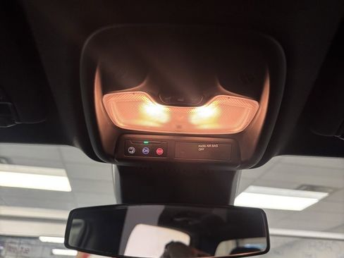 Used 2024 Chevrolet Colorado Trail Boss w/ Advanced Trailering Package image 16