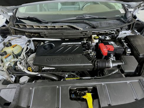 Used 2023 Nissan Rogue SL w/ SL Premium Package FWD image 34