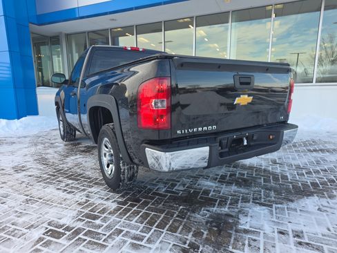 Used 2013 Chevrolet Silverado 1500 W/T w/ LS Package image 3