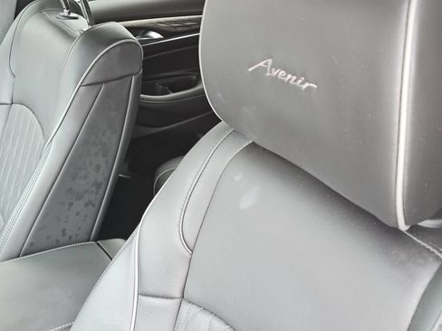 Used 2024 Buick Enclave Avenir w/ Avenir Technology Package AWD/4WD image 25