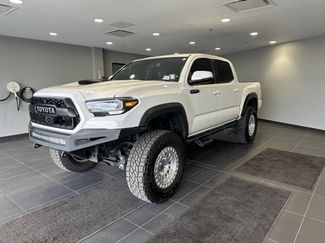 Used 2021 Toyota Tacoma TRD Pro video 1