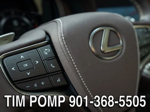 Used 2019 Lexus LS 500 w/ Interior Upgrade Package RWD image 25