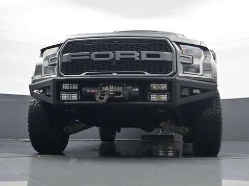 Used 2018 Ford F150 Raptor w/ Equipment Group 802A Luxury AWD/4WD image 23