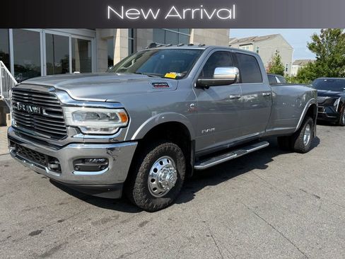Used 2021 RAM 3500 Laramie AWD/4WD image 2