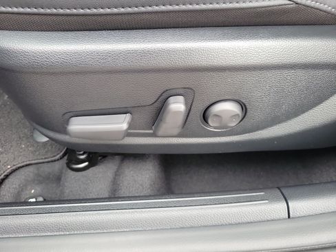 Certified 2026 Kia Seltos EX w/ EX Sunroof Package FWD image 22