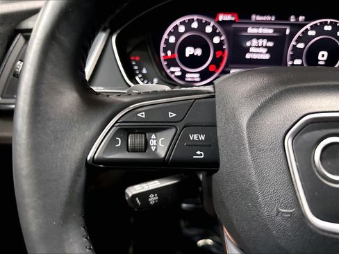 Used 2018 Audi Q5 2.0T Premium Plus w/ Premium Plus Package AWD/4WD image 19