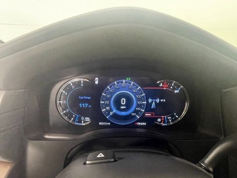 Used 2016 Cadillac Escalade ESV Premium image 17