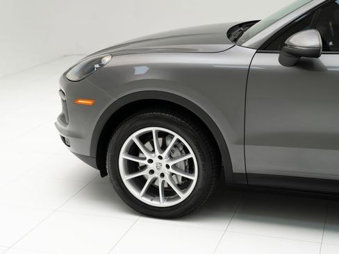 Used 2020 Porsche Cayenne image 11