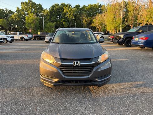 Used 2016 Honda HR-V LX image 8