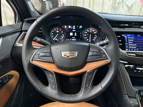 Certified 2024 Cadillac XT5 Premium Luxury w/ Technology Package AWD/4WD image 20