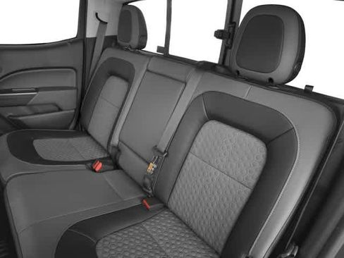 Used 2018 Chevrolet Colorado Z71 image 14