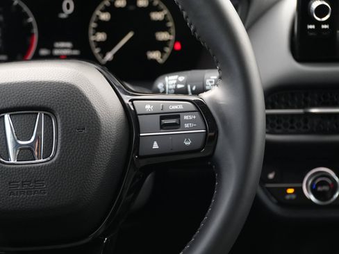 Used 2025 Honda HR-V EX-L image 23
