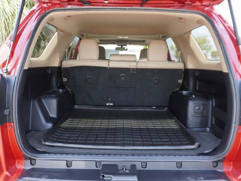 Used 2016 Toyota 4Runner SR5 Premium image 30