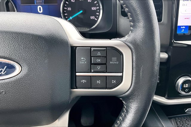 Used 2024 Ford Expedition XLT AWD/4WD image 19