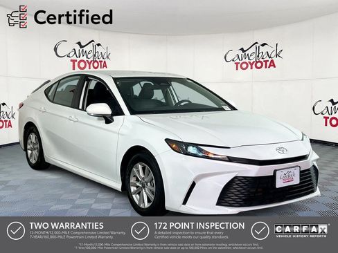 Used 2025 Toyota Camry LE FWD image 1