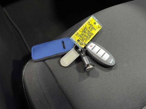 Used 2023 Nissan Sentra SV FWD image 28