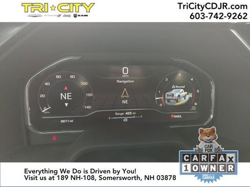 Used 2025 GMC Sierra 2500 AT4X image 18