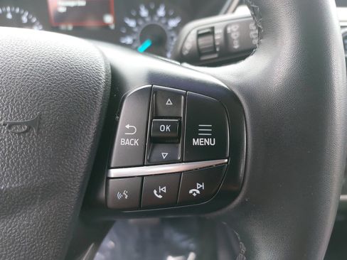 Used 2022 Ford Escape SE w/ SE Sport Appearance Package FWD image 17
