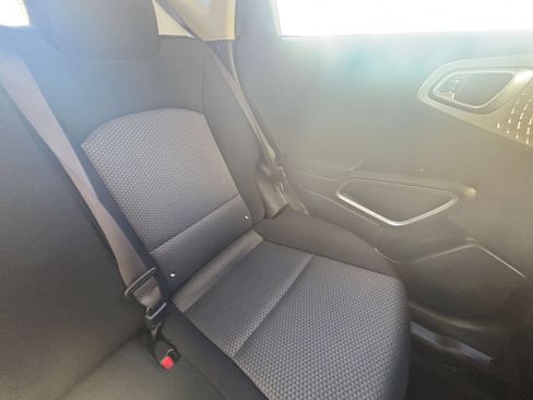 Used 2025 Kia Soul LX w/ LX Technology Package FWD image 33