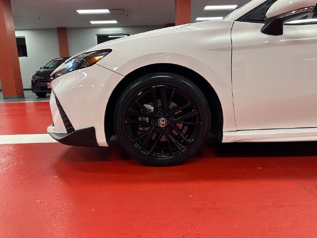 Certified 2025 Toyota Camry SE FWD image 28