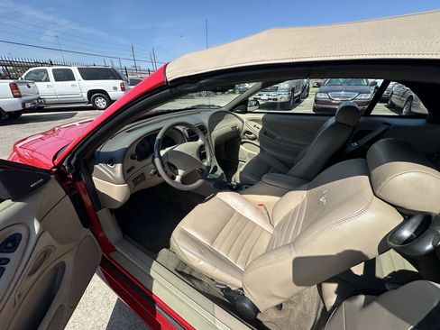 Used 1999 Ford Mustang GT RWD image 37