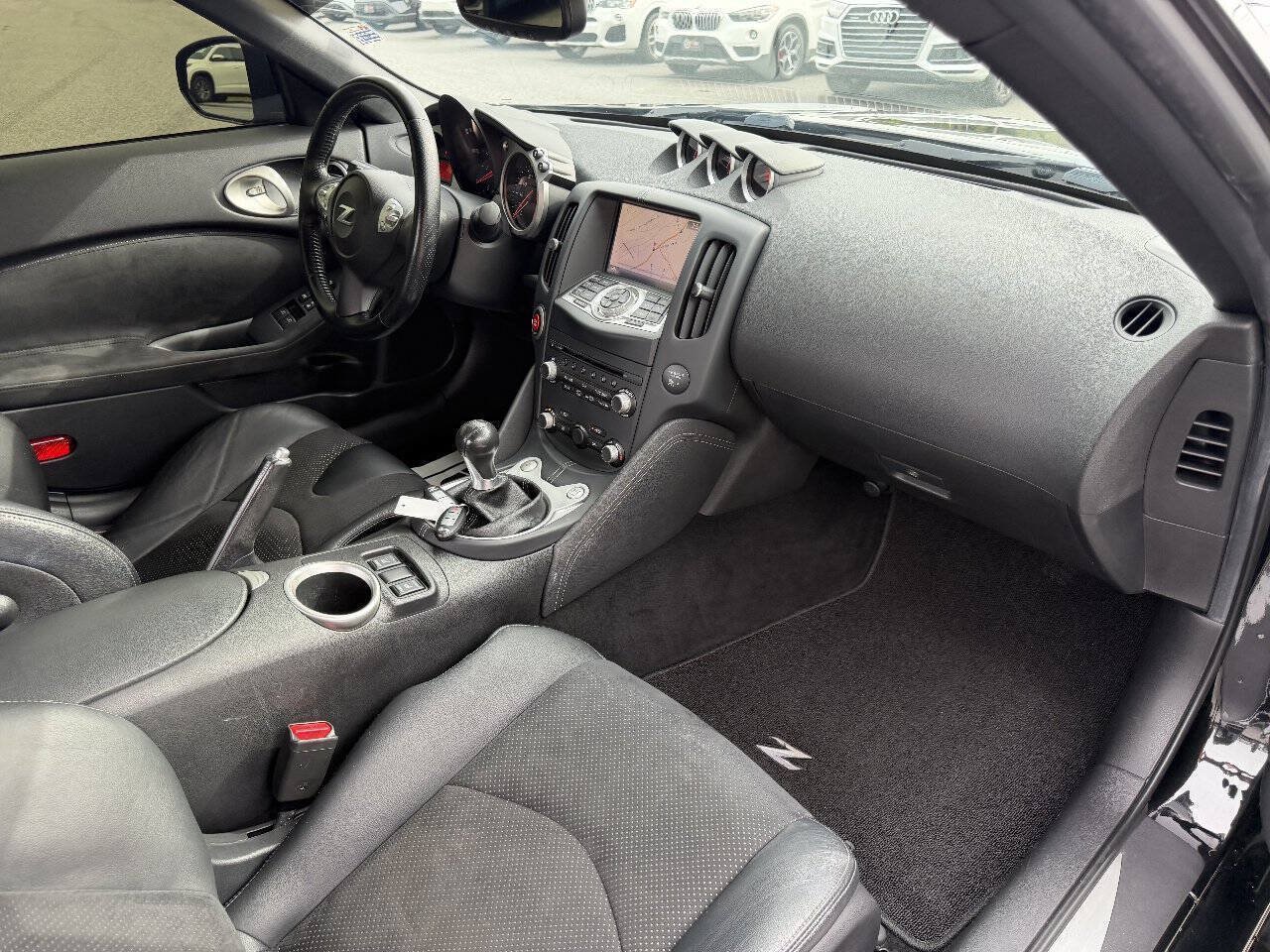Used 2014 Nissan 370Z Touring w/ Sport Package RWD image 21