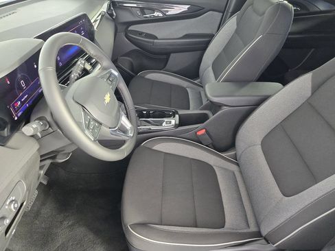 New 2026 Chevrolet TrailBlazer LT w/ LT Cold Weather Package FWD image 14