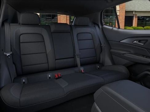New 2026 Chevrolet Equinox EV LT FWD image 17