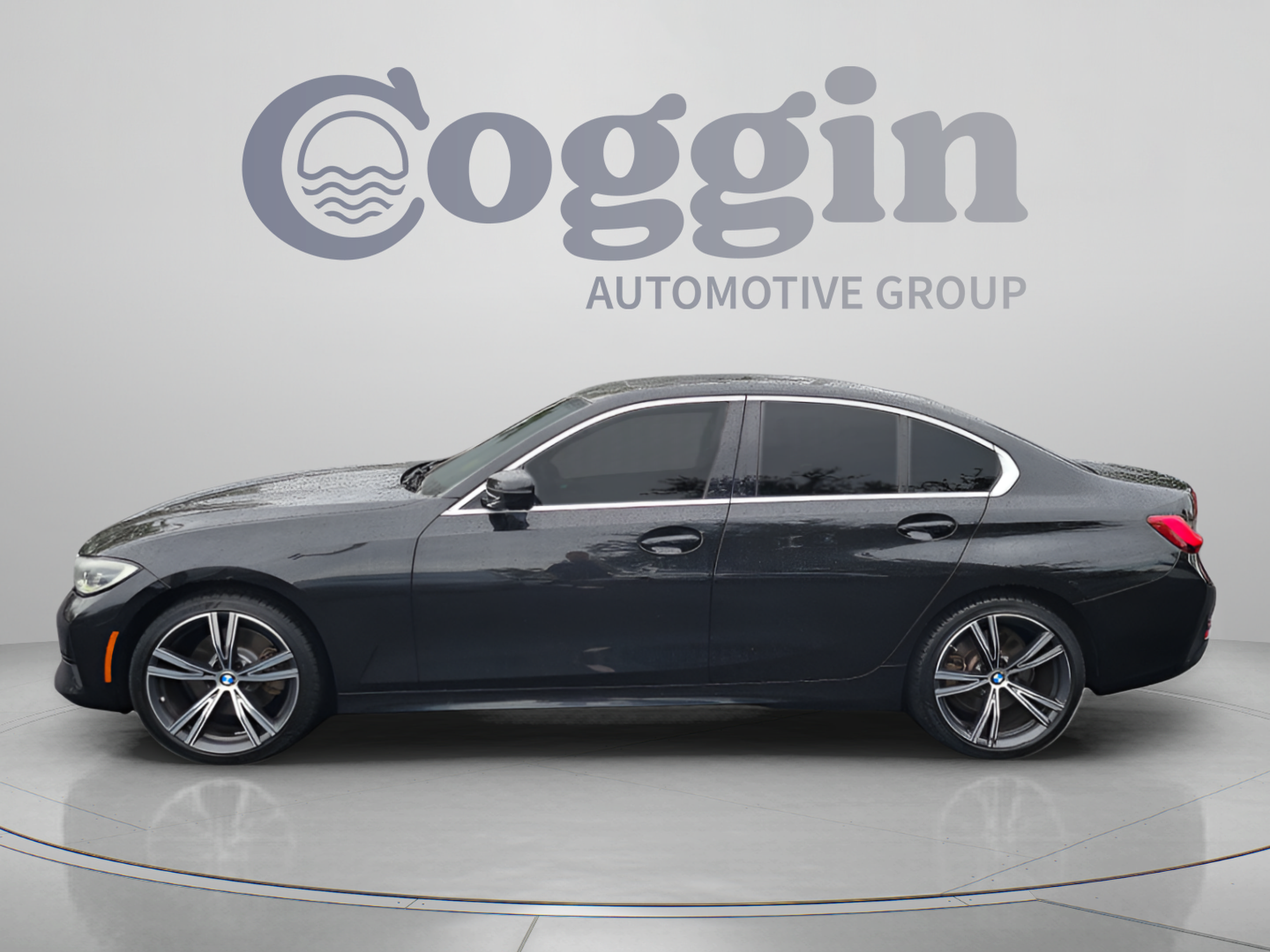 Used 2021 BMW 330i xDrive Sedan AWD/4WD image 3