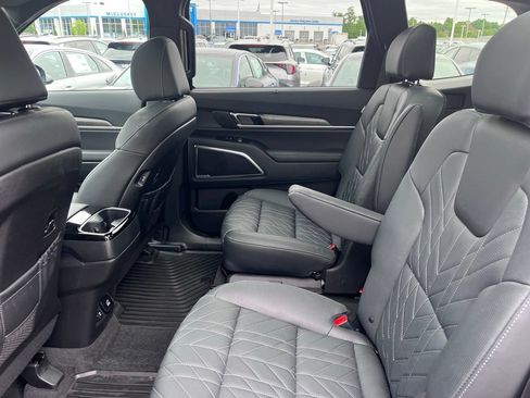 Certified 2025 Kia Telluride SX Prestige X-Pro AWD/4WD image 21