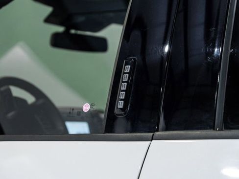 Used 2020 Ford F250 Lariat image 39