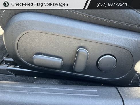 Used 2024 Hyundai Ioniq 6 SE image 23