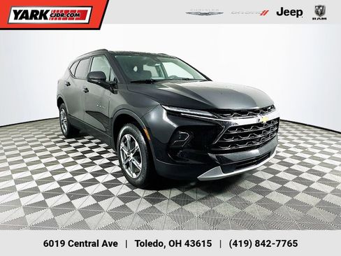 Used 2024 Chevrolet Blazer LT w/ Convenience Package image 1