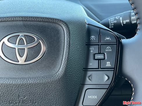 Certified 2026 Toyota bZ Woodland AWD/4WD image 24