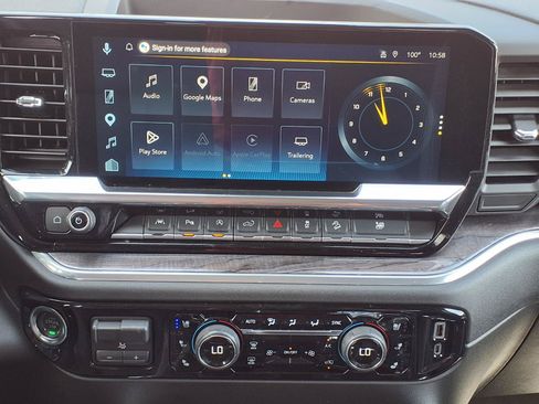 Used 2025 Chevrolet Silverado 1500 LTZ AWD/4WD image 10
