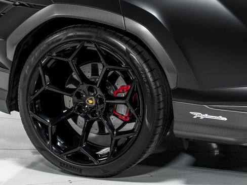 Used 2024 Lamborghini Urus Performante image 57