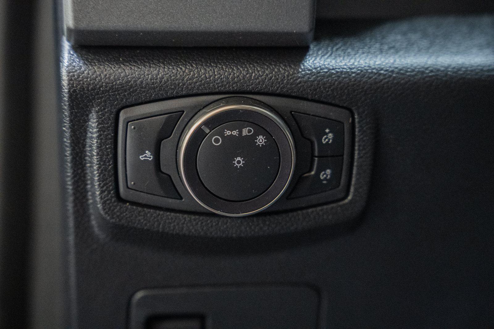 Used 2020 Ford F150 Raptor AWD/4WD image 47