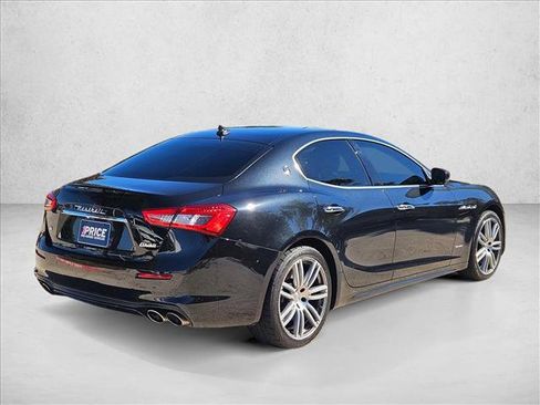 Used 2020 Maserati Ghibli S GranLusso image 5