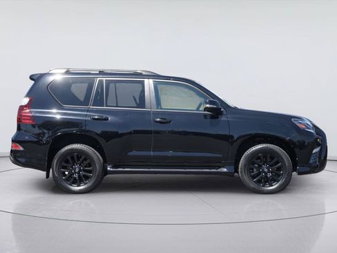 Used 2022 Lexus GX 460 w/ Black Line Special Edition AWD/4WD image 5
