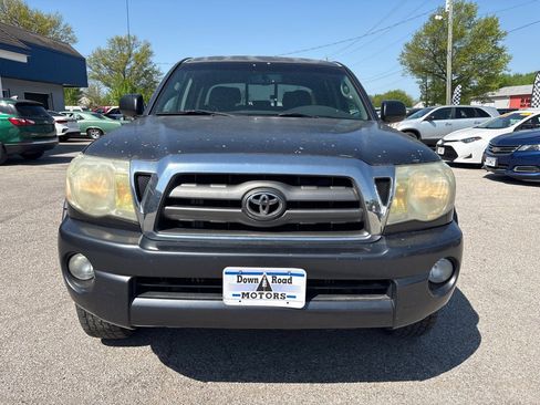 Used 2010 Toyota Tacoma 4x4 Double Cab image 8