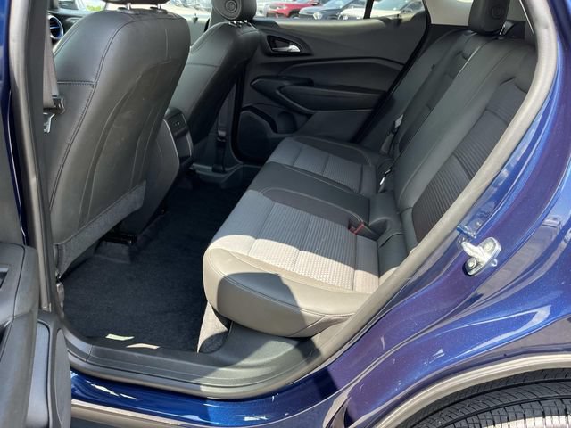 Used 2024 Chevrolet Trax LT w/ Driver Confidence Package FWD image 18