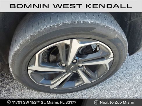 Used 2021 Chevrolet TrailBlazer RS w/ Sun and Liftgate Package image 4
