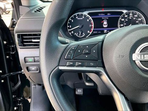 Certified 2024 Nissan Sentra SV FWD image 23